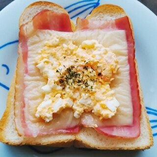 卵サラダベーコンチーズトースト